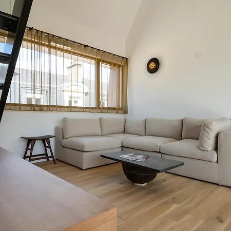 Les Suites 7 Anges - Parking, Vue Cathedrale & Centre Historique Reims Exterior photo