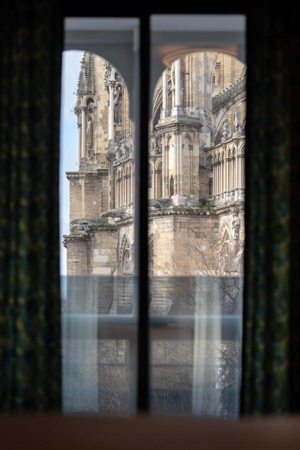 Appartement Les 7 Anges - Parking, Vue Cathedrale & Centre Historique Reims